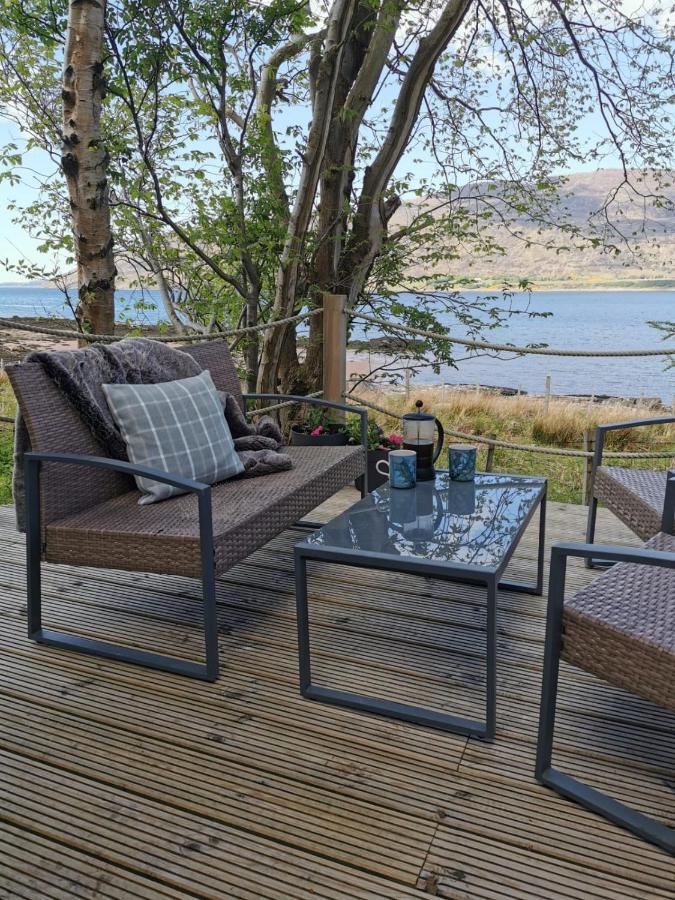 The Bay ,Luxury Shepherds Hut, Dundonnell Екстериор снимка