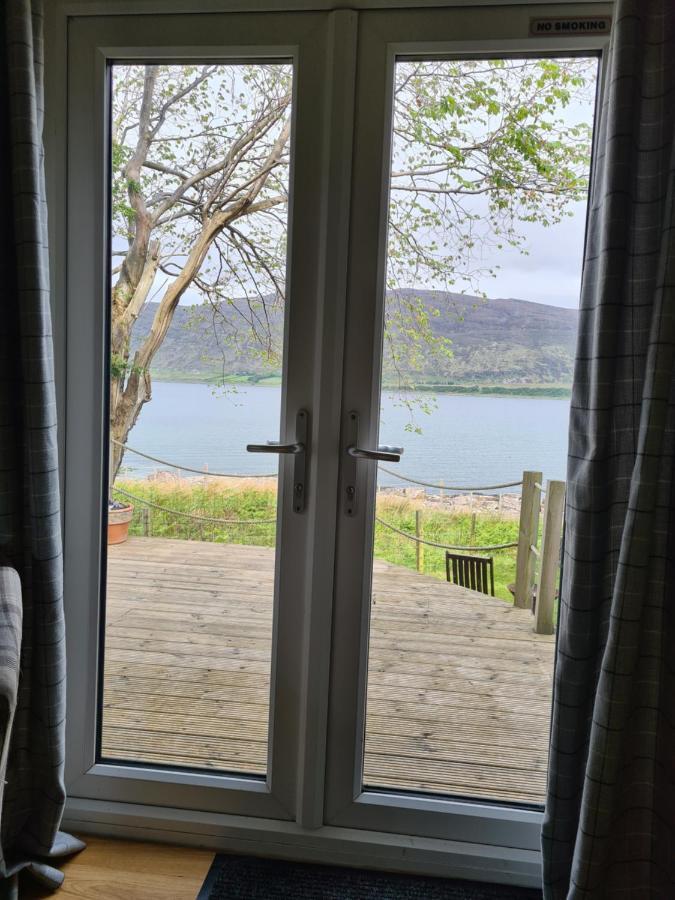 The Bay ,Luxury Shepherds Hut, Dundonnell Екстериор снимка