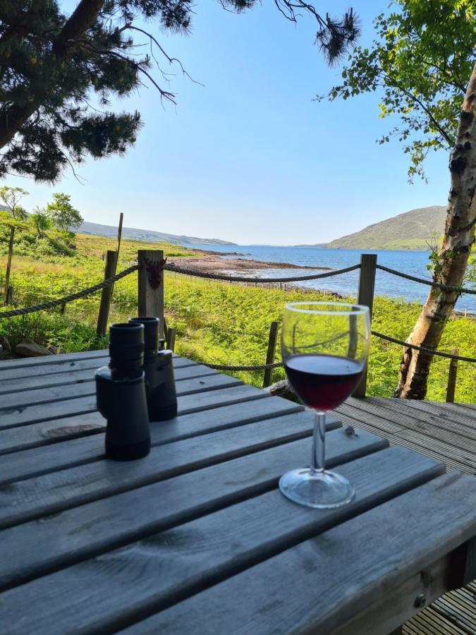 The Bay ,Luxury Shepherds Hut, Dundonnell Екстериор снимка