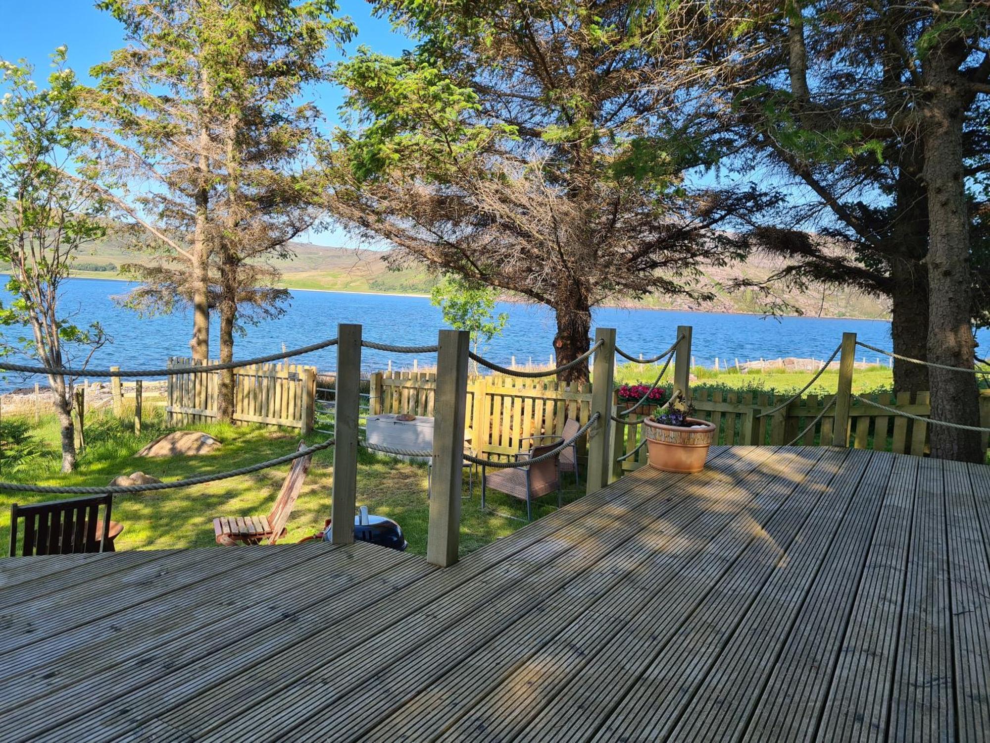 The Bay ,Luxury Shepherds Hut, Dundonnell Стая снимка